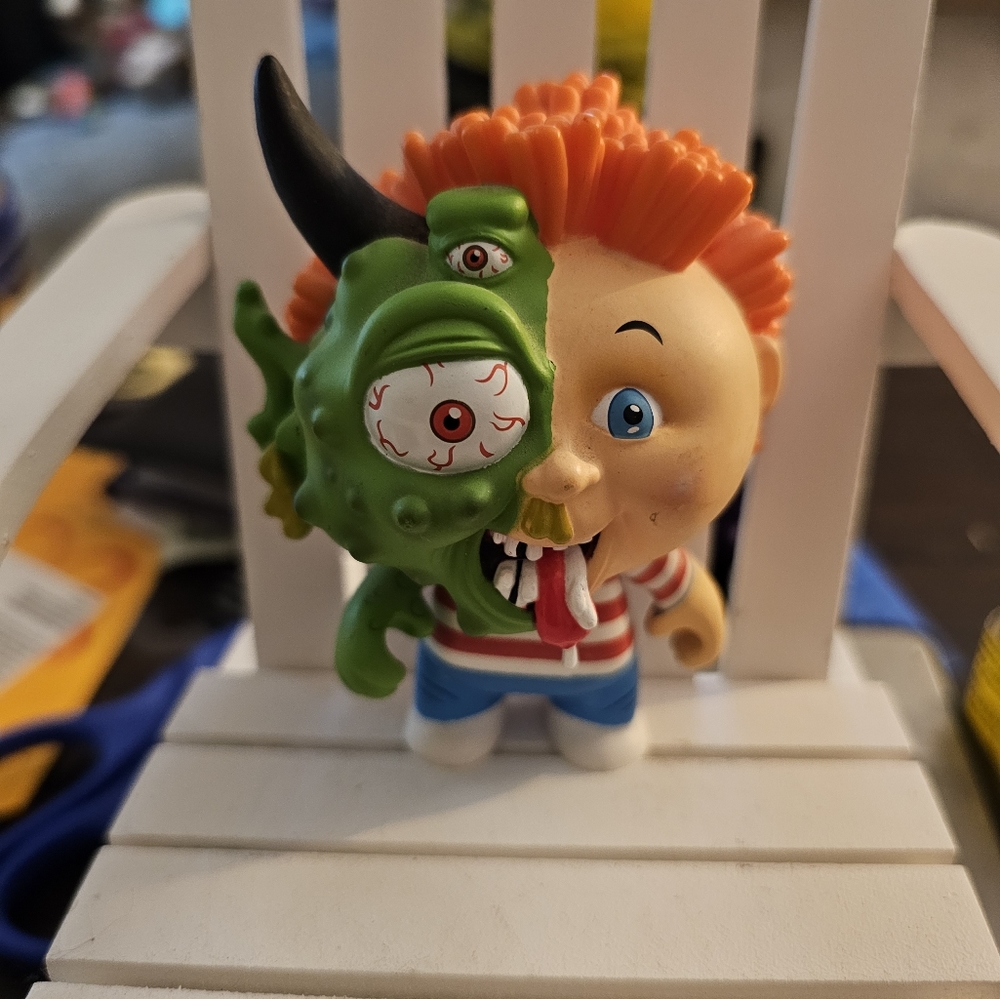 GPK Garbage Pail Pale Kids Beasty Boyd 3.5 in Tall Figure Figurine Action - Picture 2 of 6